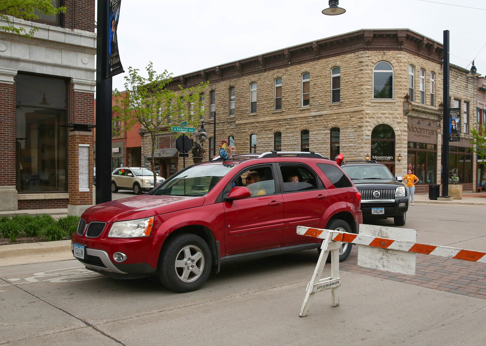 Downtown Mason City Reverse Parade (1).jpg